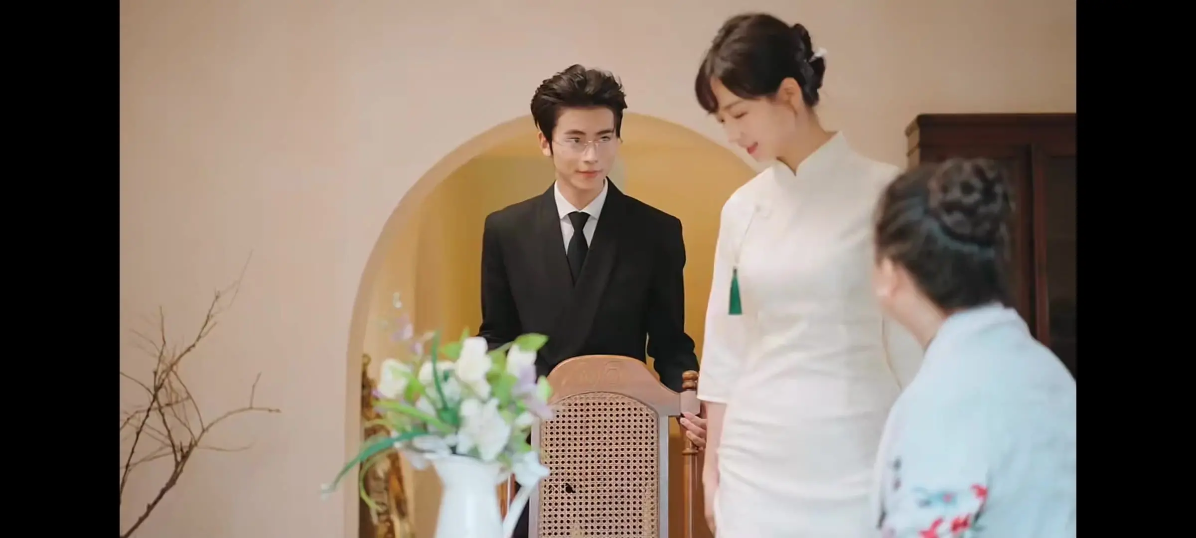 《闪婚后总裁沦陷了》：霸总追妻火葬场，甜宠剧情上头，谁说爱情不能先婚后爱？